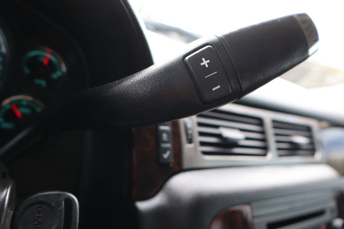 Used 2014 GMC Sierra 2500 Denali image 33