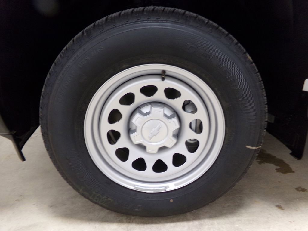 New 2026 Chevrolet Silverado 1500 W/T w/ WT Value Package image 29