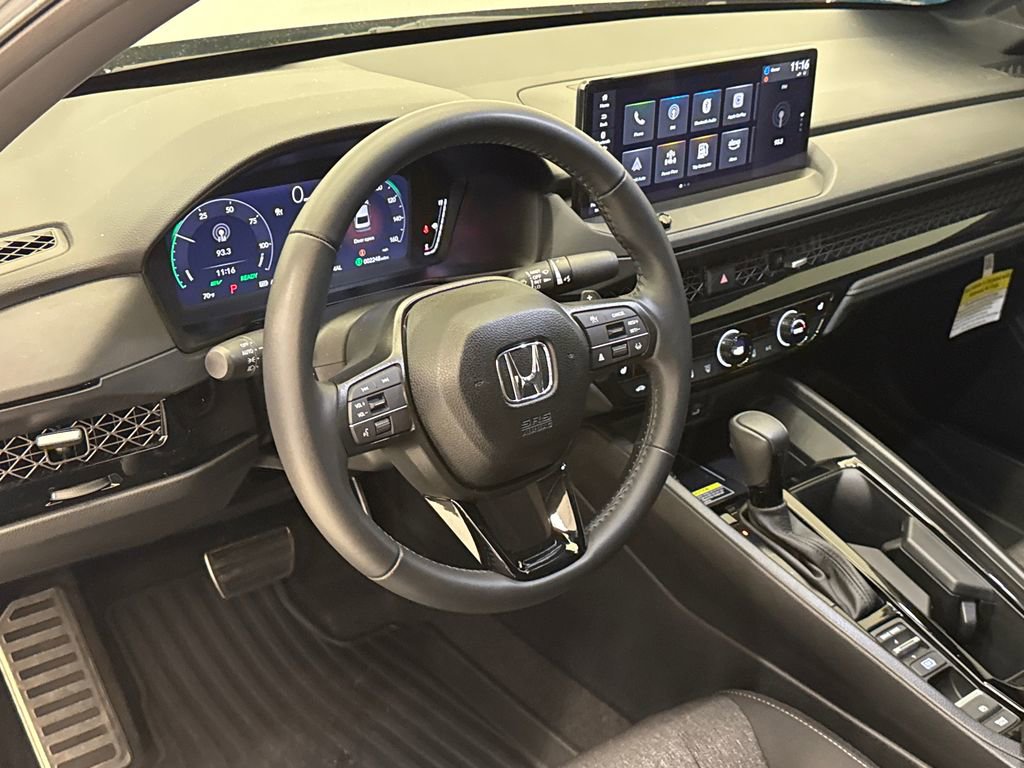 Certified 2025 Honda Accord Sport image 19