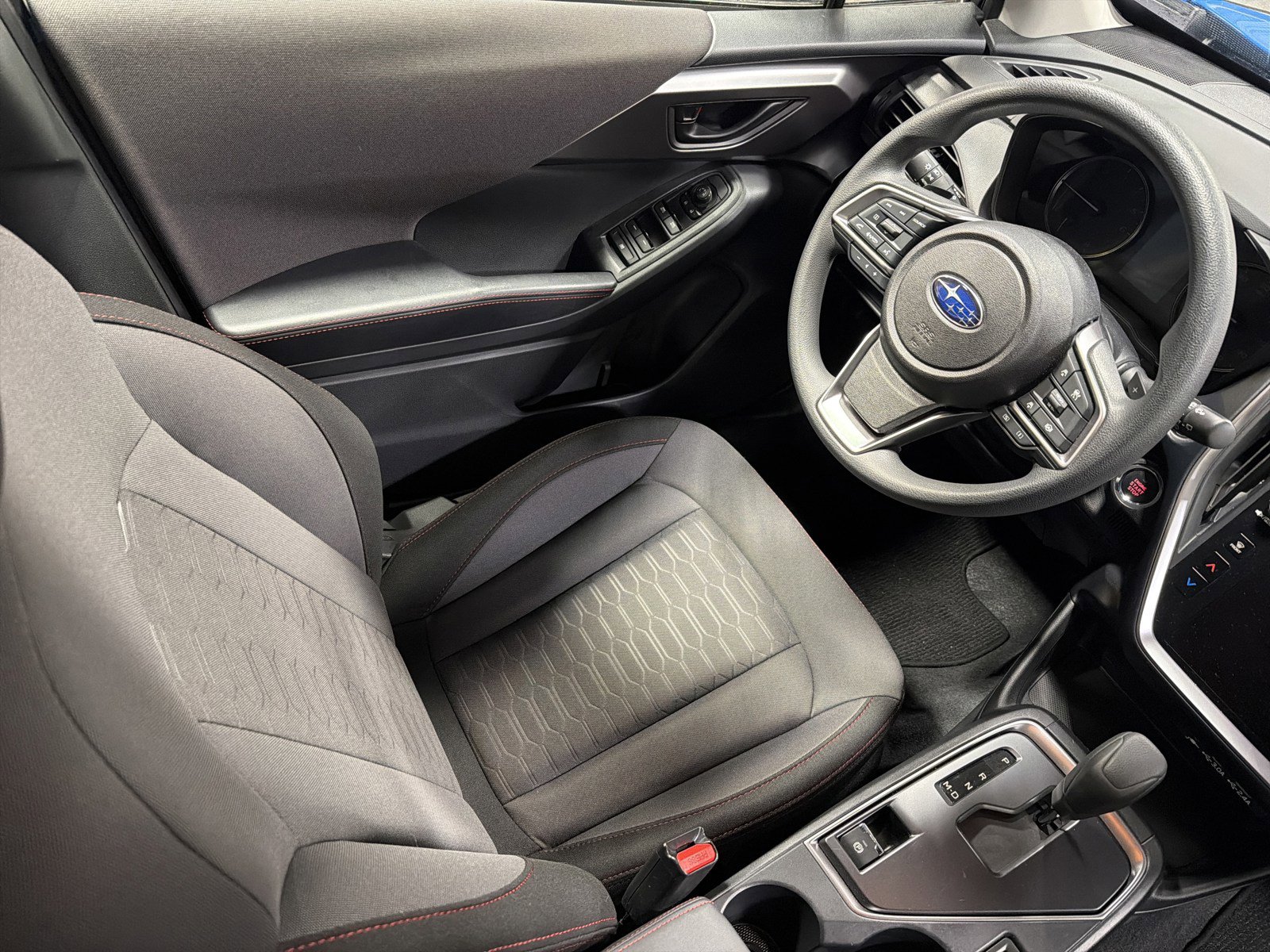 Used 2025 Subaru Impreza 2.0i Sport image 9