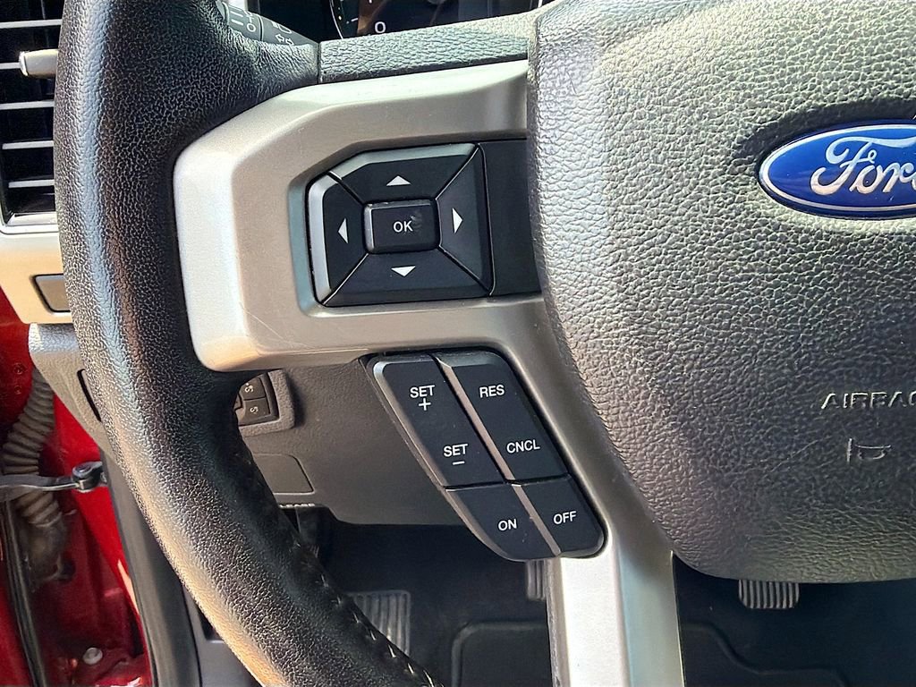 Used 2022 Ford F250 Lariat w/ Black Appearance Package AWD/4WD image 34