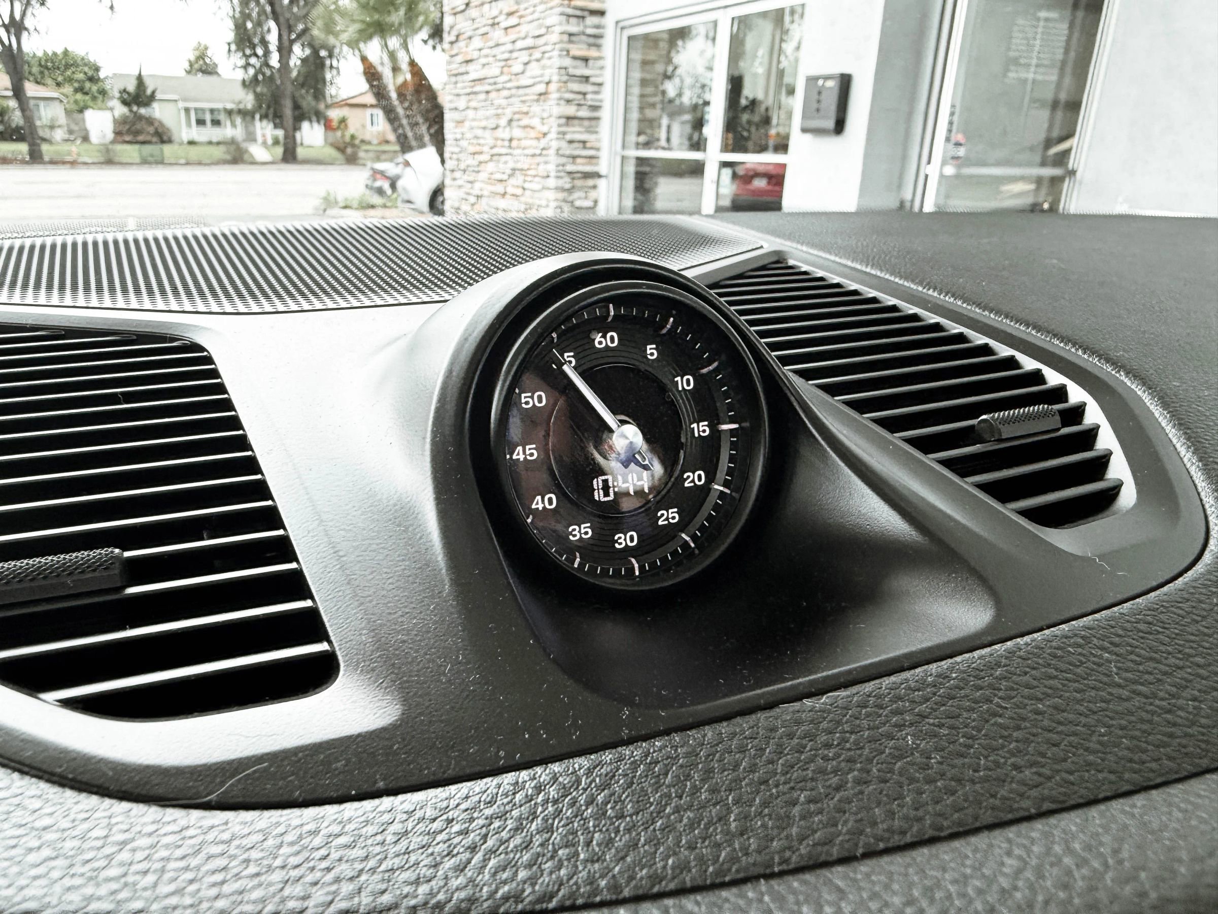 Used 2024 Porsche Cayenne Coupe image 19