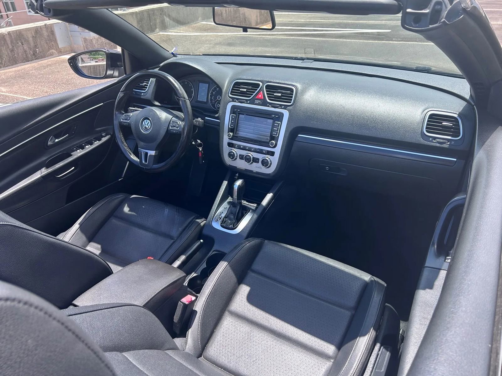 Used 2013 Volkswagen Eos FWD image 28