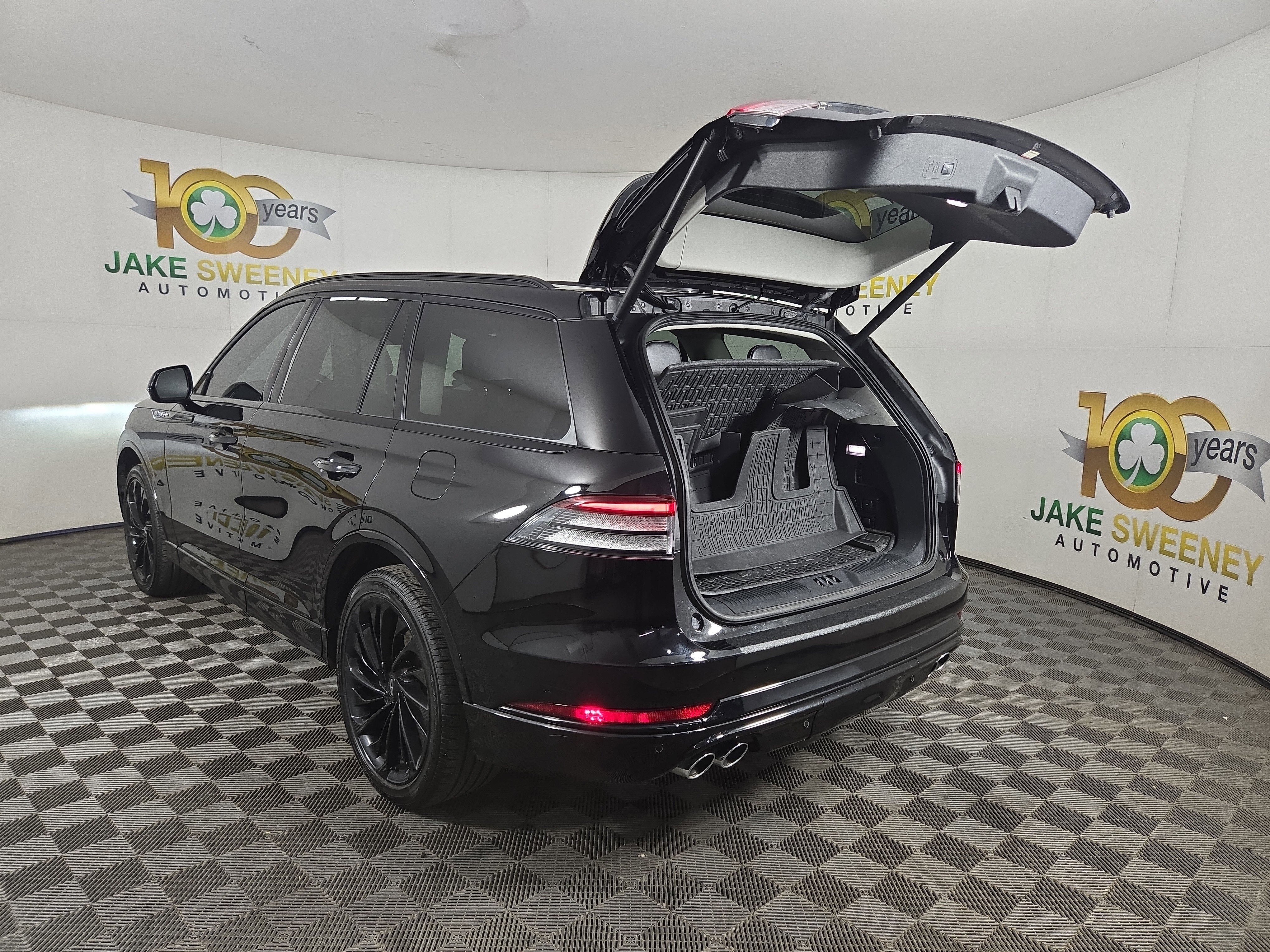 Used 2025 Lincoln Aviator Reserve w/ Jet Appearance Package AWD/4WD image 32