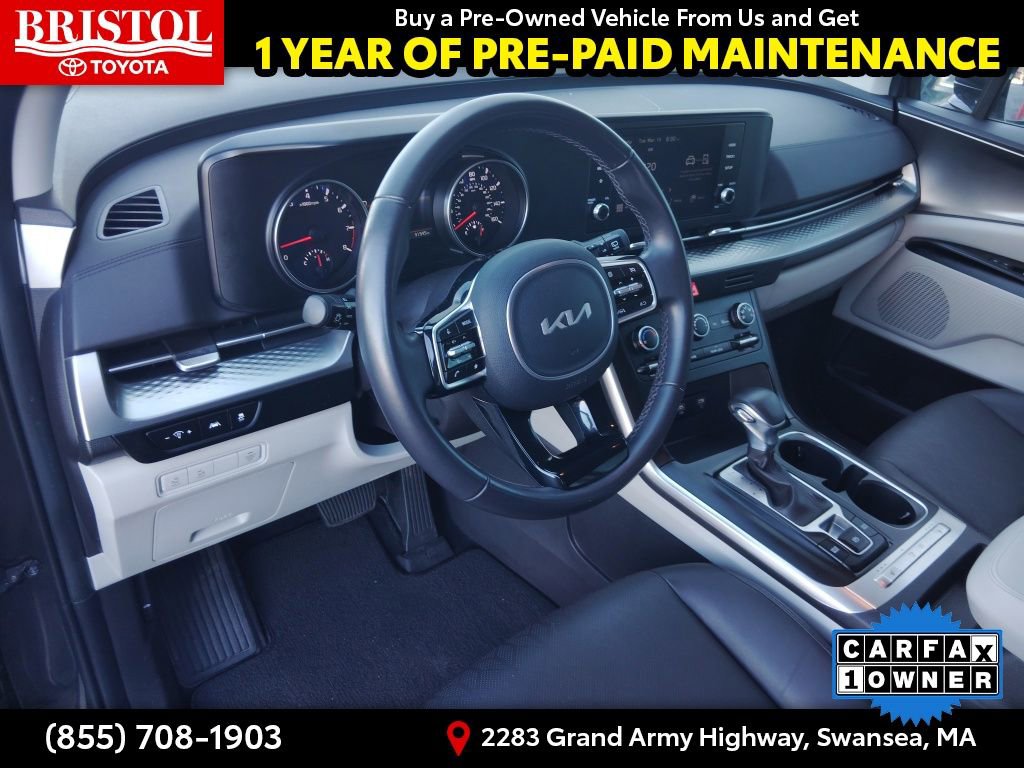 Used 2024 Kia Carnival LX image 14