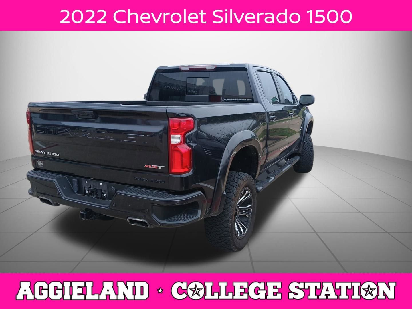 Used 2022 Chevrolet Silverado 1500 RST AWD/4WD image 2