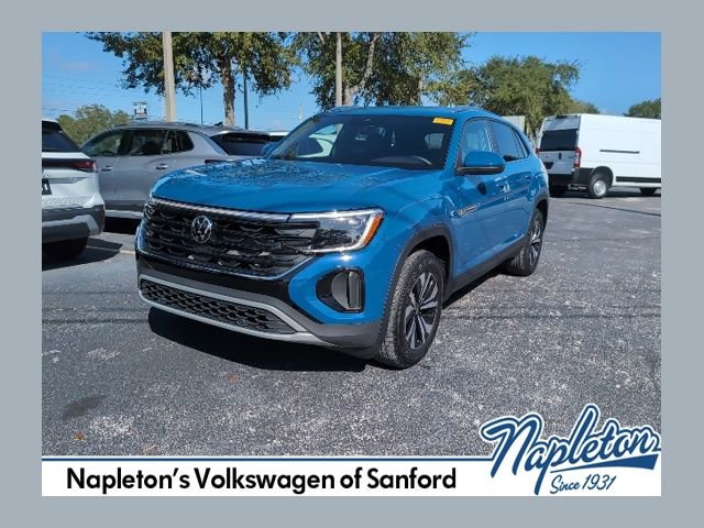 Used 2025 Volkswagen Atlas Cross Sport SE image 1