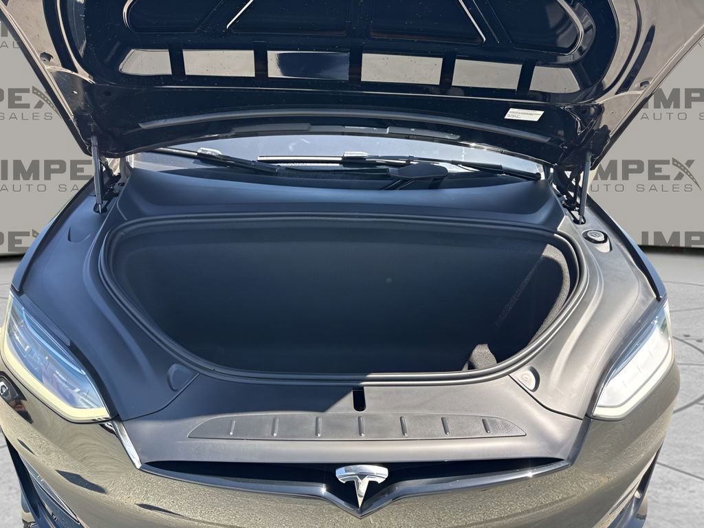 Used 2023 Tesla Model X AWD/4WD image 34