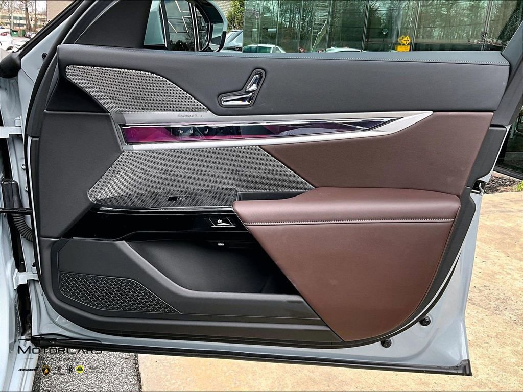 Used 2025 BMW 740i 740i w/ Premium Package image 20