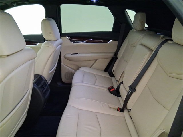 Used 2019 Cadillac XT5 Luxury image 18