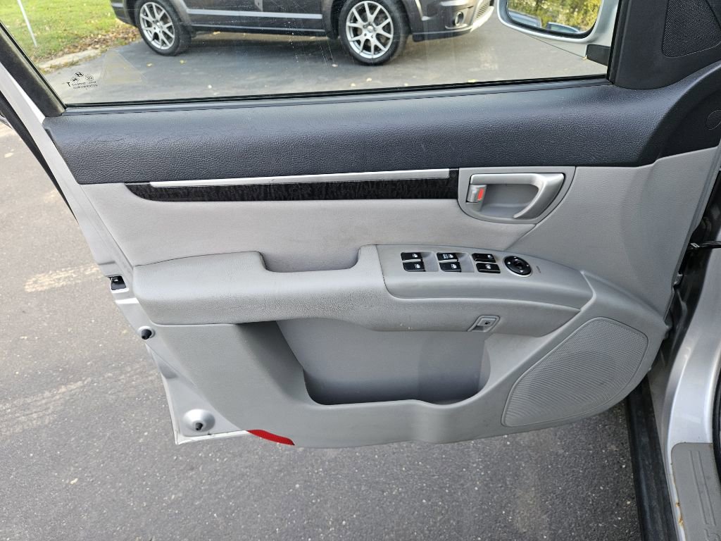 Used 2008 Hyundai Santa Fe GLS image 12