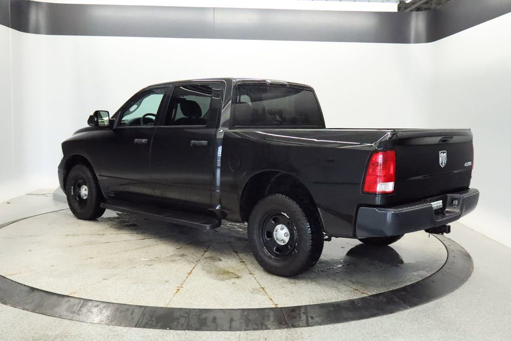 Certified 2016 RAM 1500 4x4 Crew Cab image 3