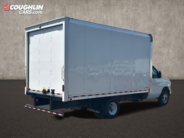 New 2025 Ford E-350 and Econoline 350 Super Duty w/ Power Equipment Group image 7