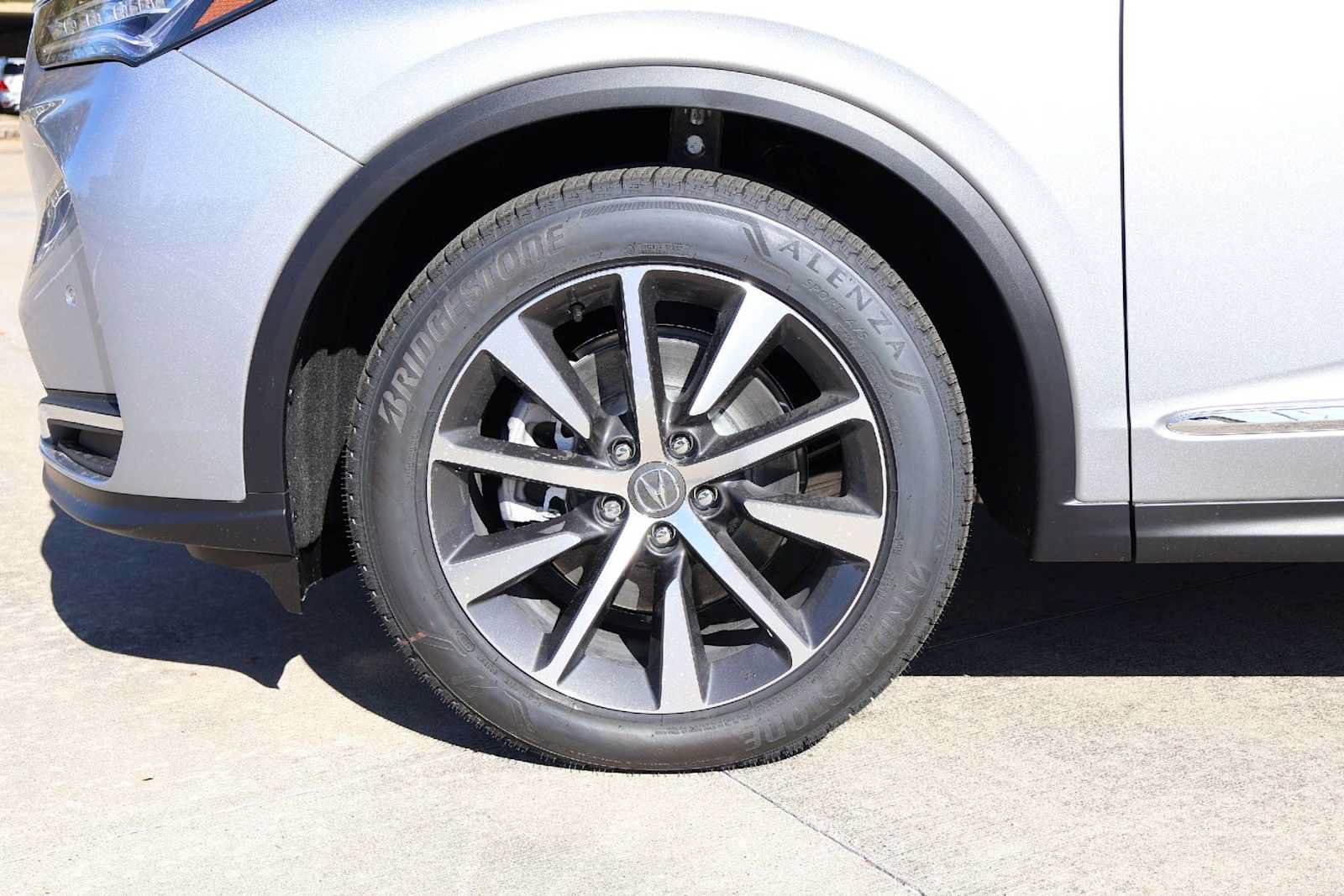 Certified 2026 Acura MDX w/ Technology Package FWD image 8