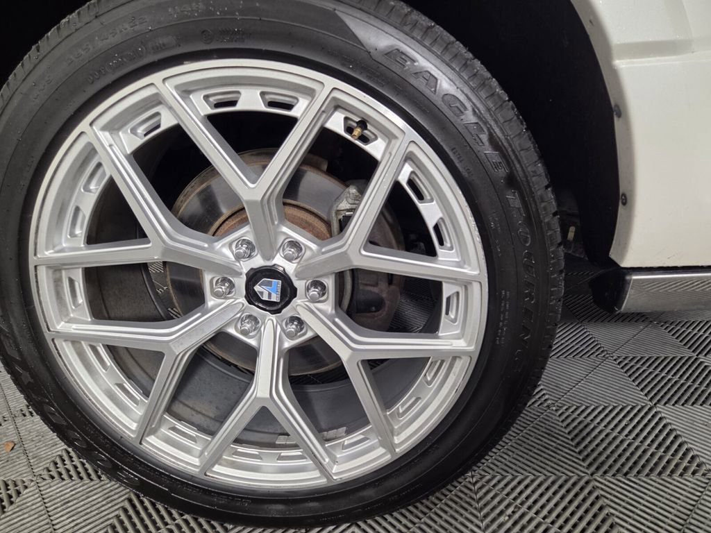 Used 2016 Ford Expedition EL Platinum image 10