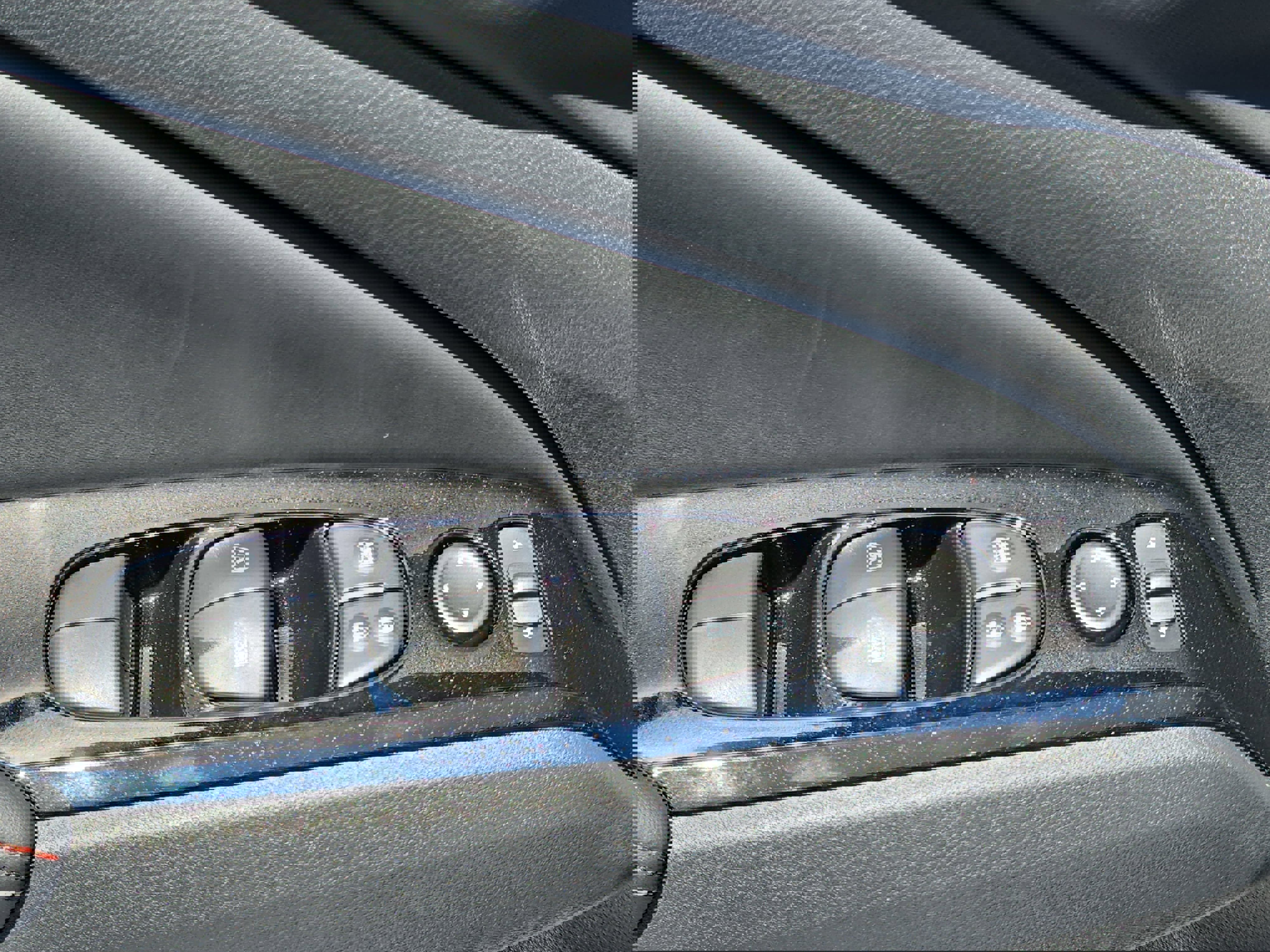 New 2025 Nissan Altima 2.5 SR w/ SR Premium Package FWD image 27