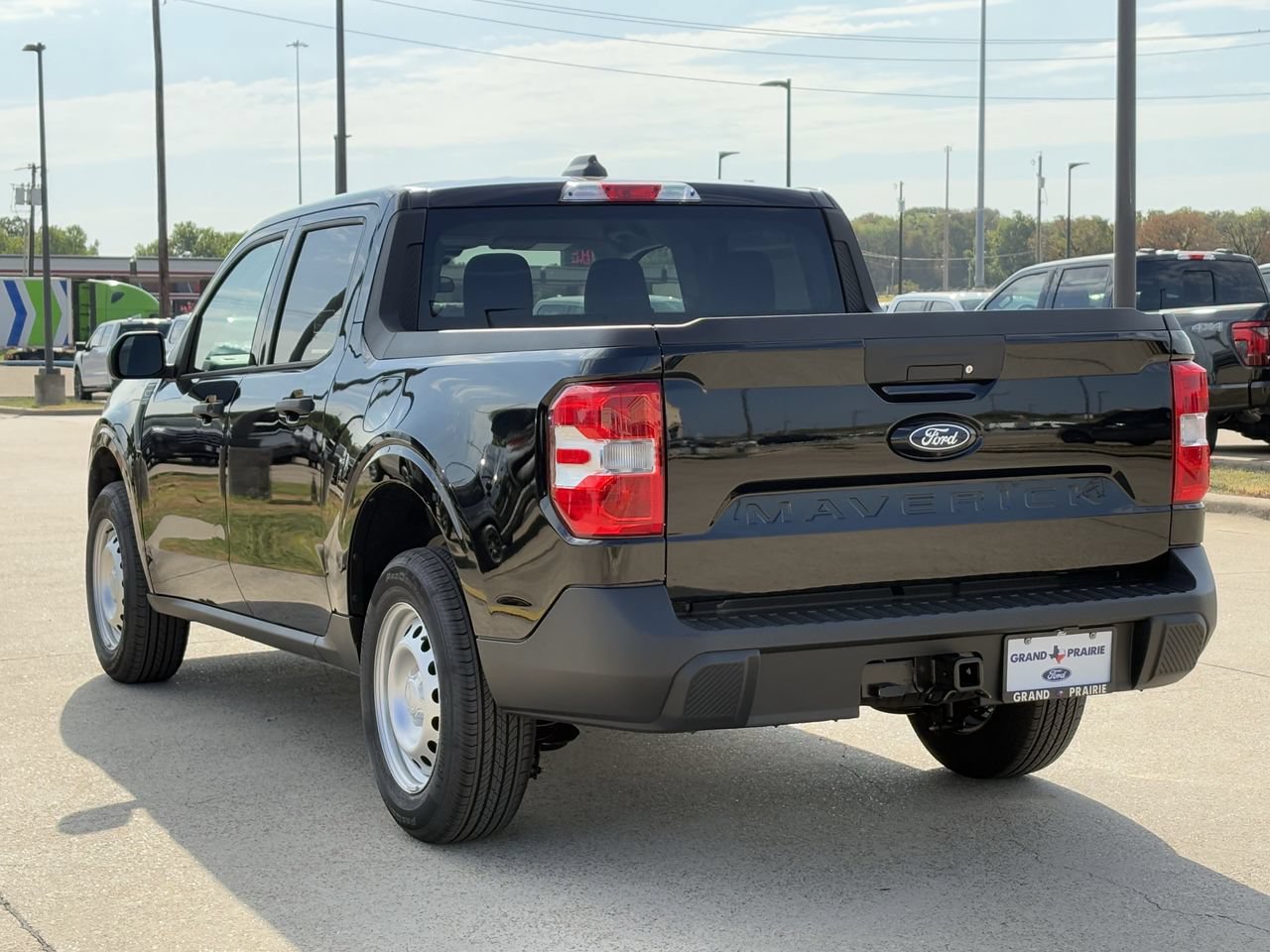 New 2026 Ford Maverick XL FWD image 5