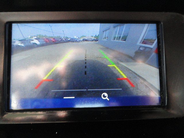 Used 2018 Ford Focus SE FWD image 14