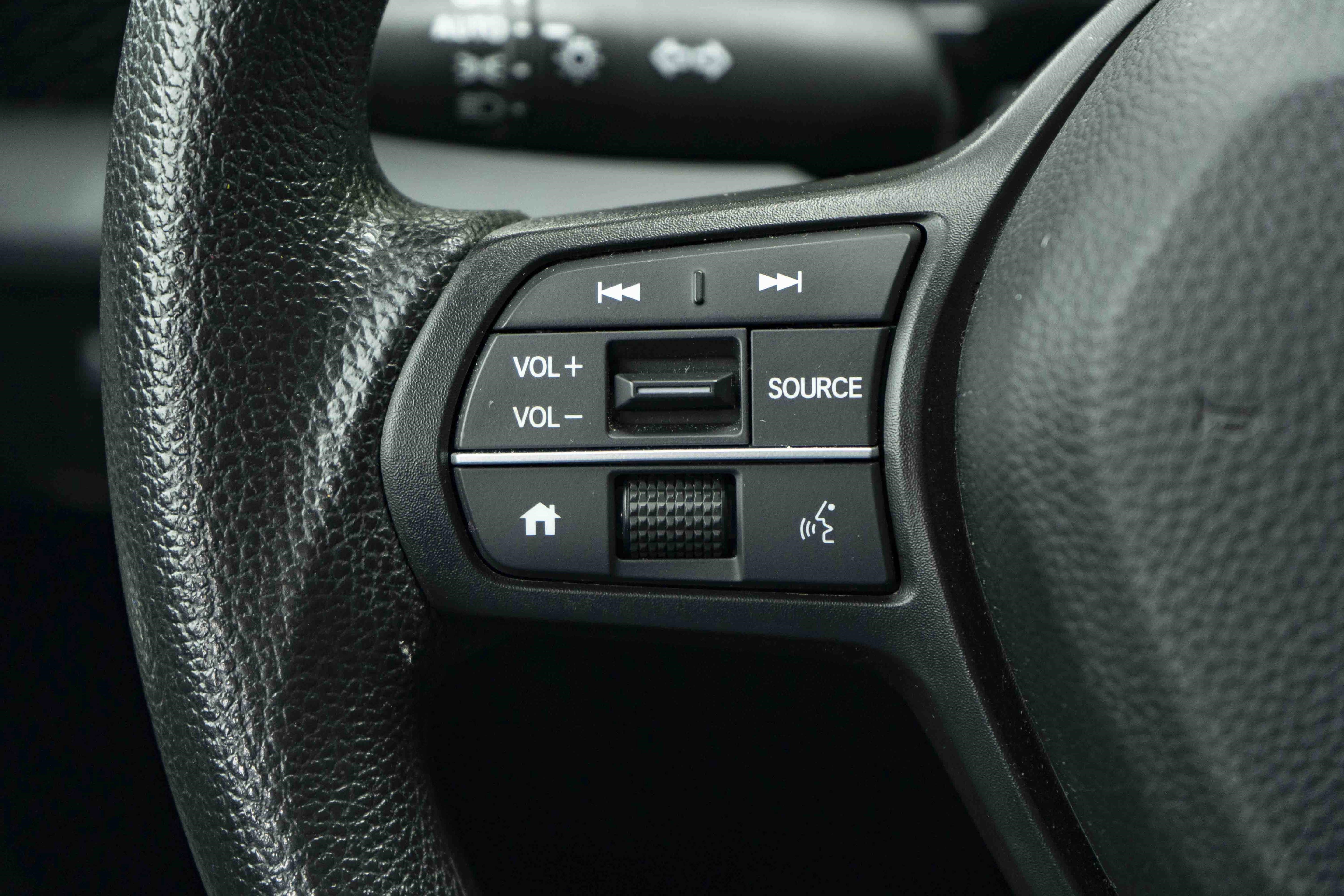 Used 2023 Honda CR-V LX image 20
