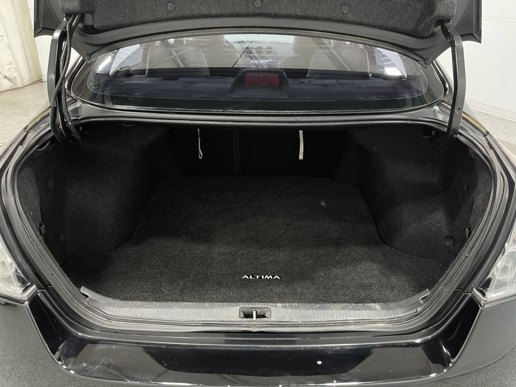 Used 2012 Nissan Altima 2.5 SL w/ 2.5SL Pkg image 24
