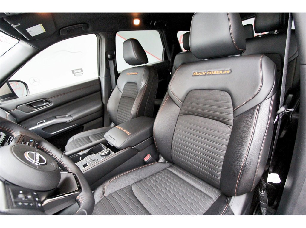 Used 2025 Nissan Pathfinder Rock Creek image 26