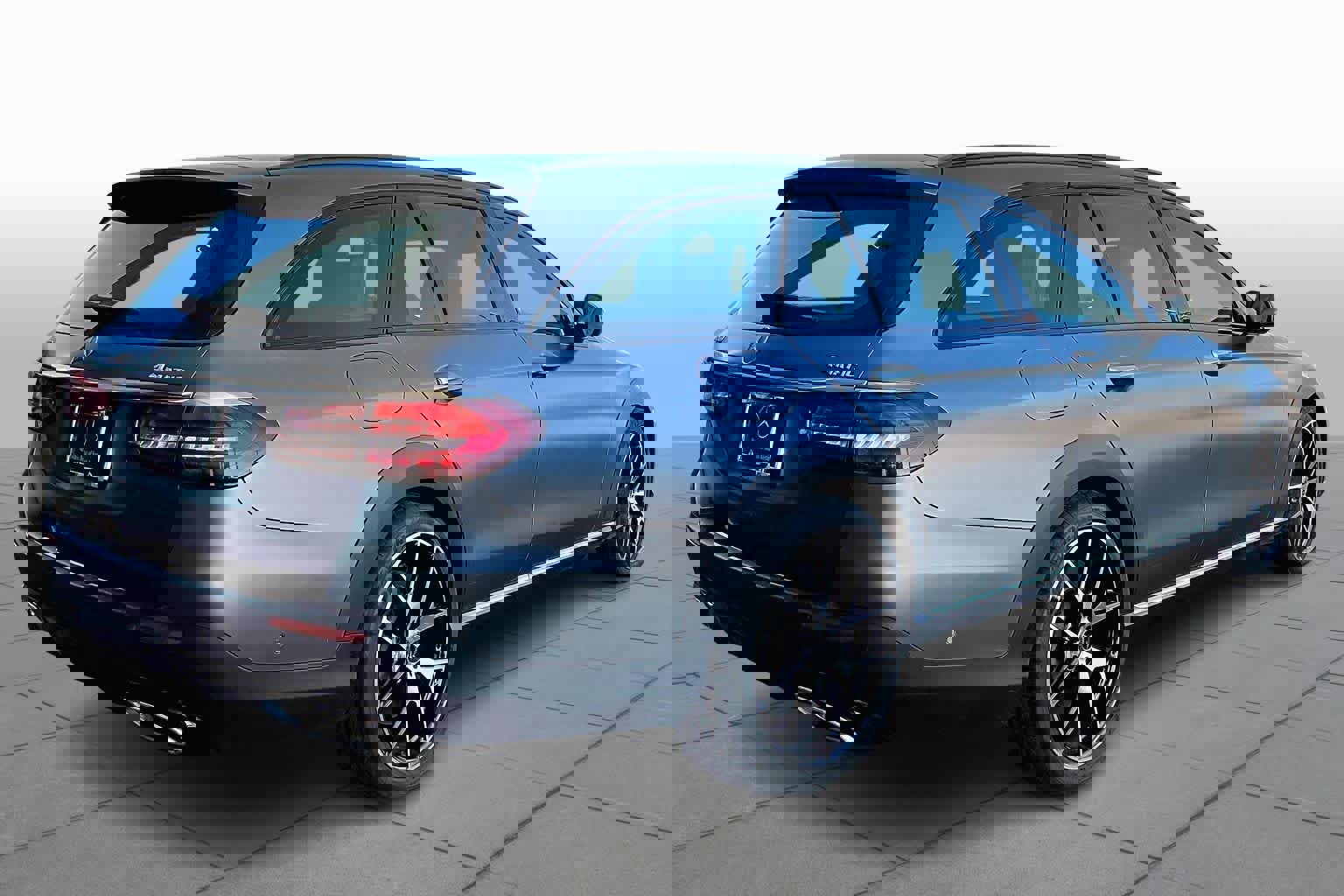 Used 2023 Mercedes-Benz E 450 4MATIC All-Terrain Wagon image 12