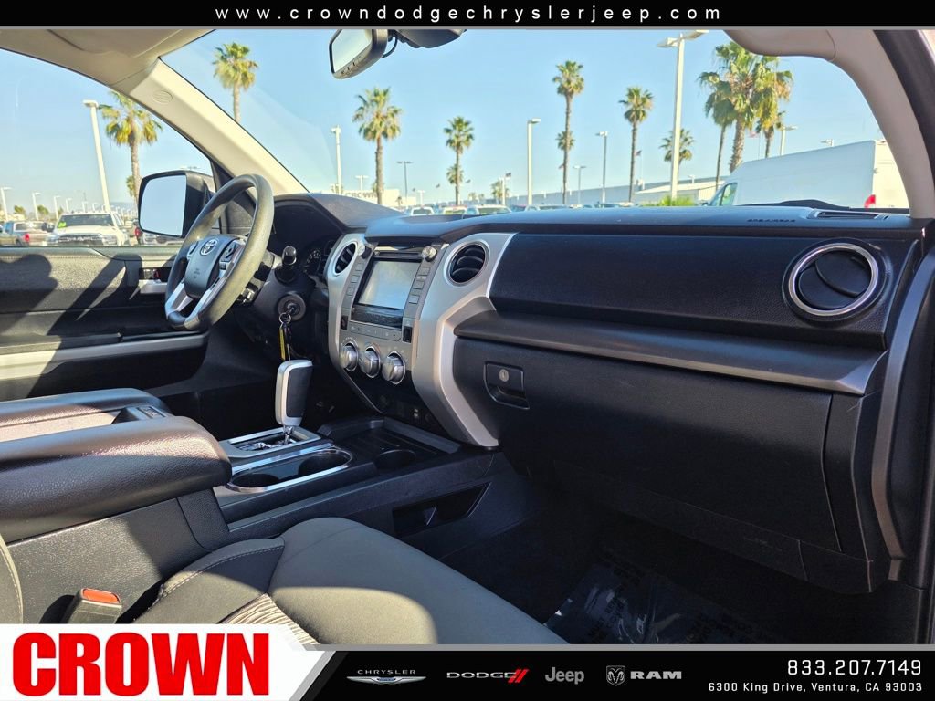 Used 2018 Toyota Tundra SR5 w/ SR5 Upgrade Package image 14