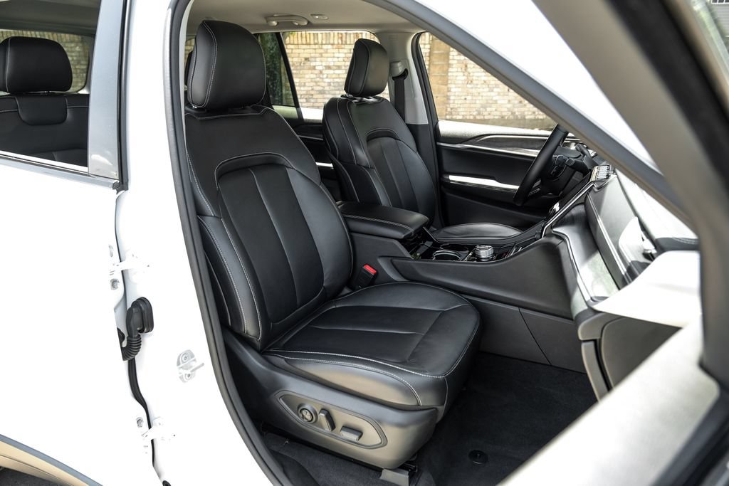 Used 2022 Jeep Grand Cherokee Limited RWD image 45