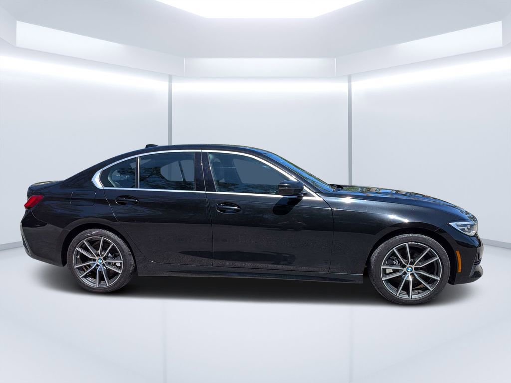 Used 2020 BMW 330i xDrive Sedan w/ Convenience Package image 2