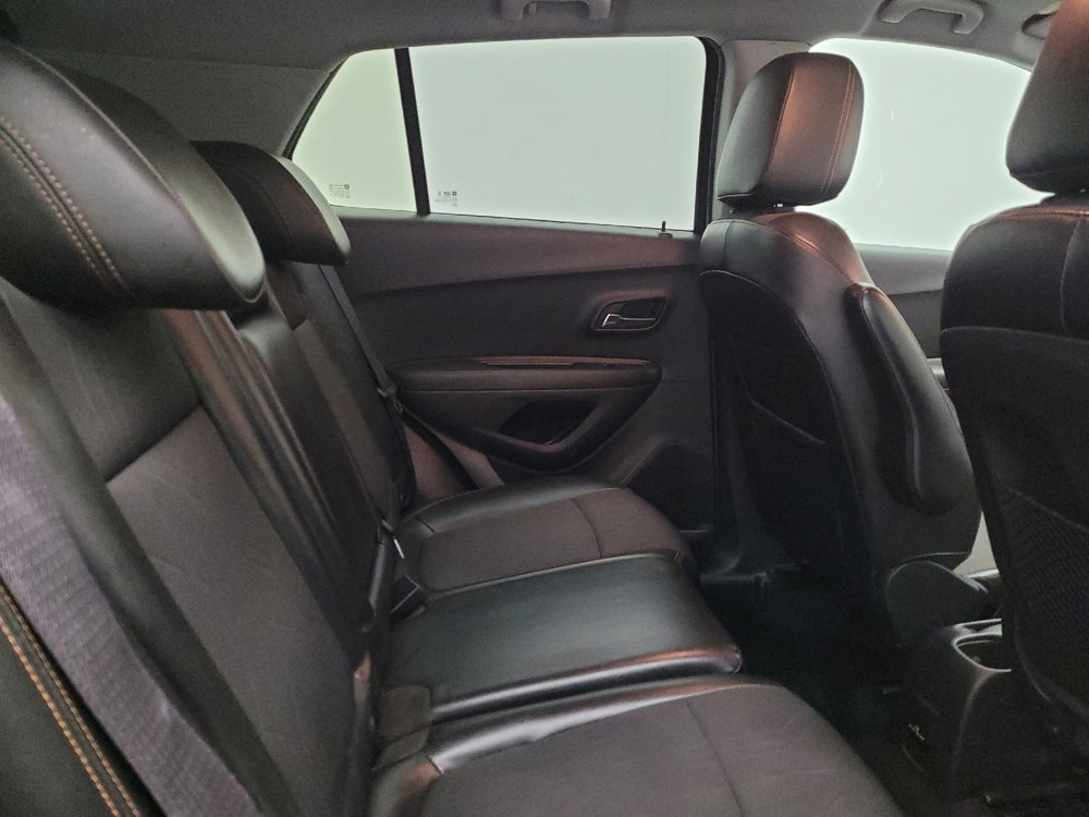 Used 2018 Chevrolet Trax LT w/ LT Convenience Package image 19