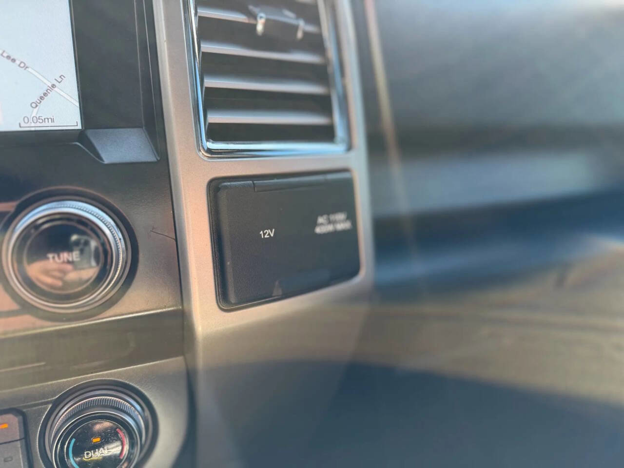 Used 2016 Ford F150 Lariat w/ Equipment Group 502A Luxury image 50