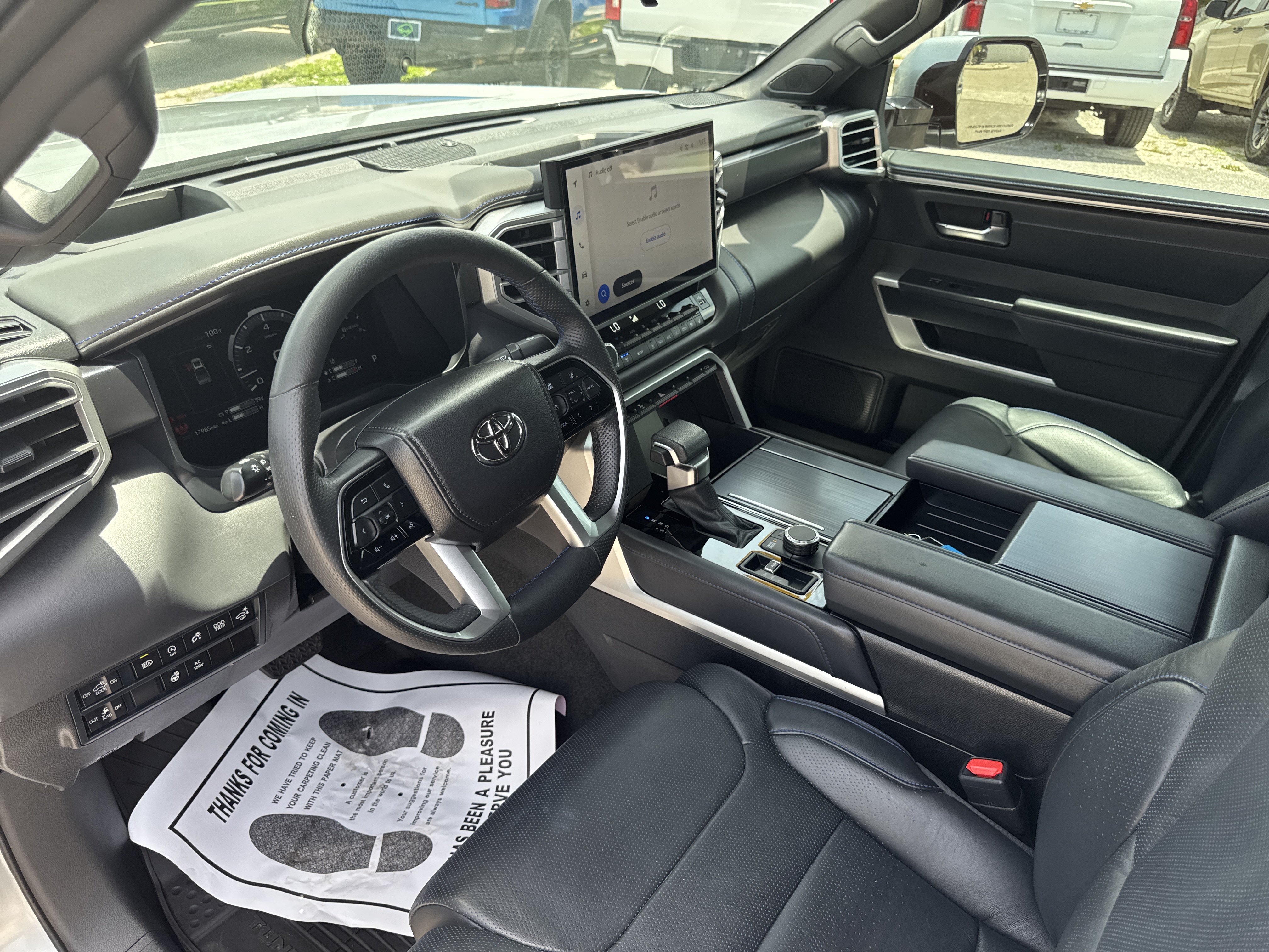Used 2025 Toyota Tundra Platinum AWD/4WD image 20
