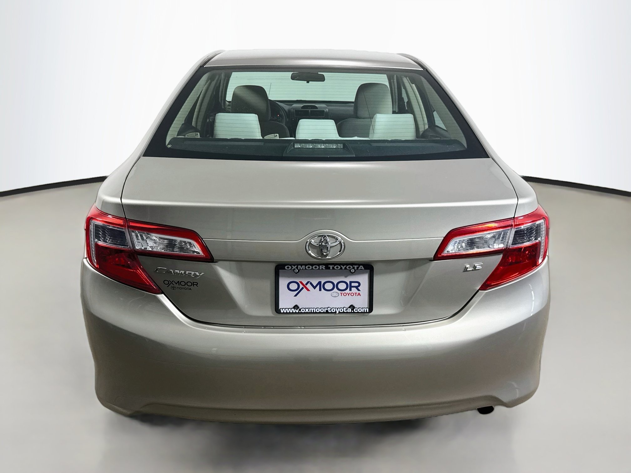 Used 2014 Toyota Camry LE FWD image 6