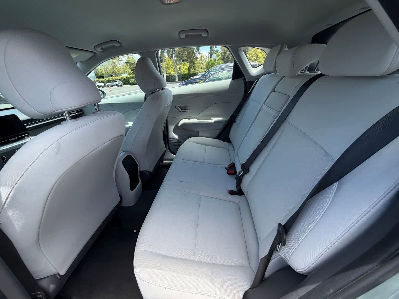 Used 2024 Hyundai Kona SE AWD/4WD image 5