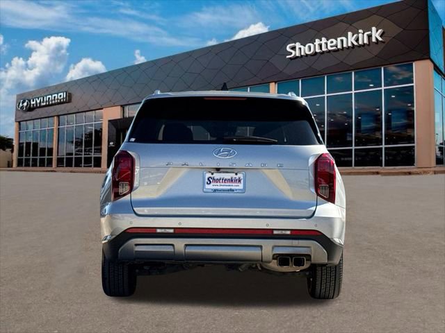 Used 2023 Hyundai Palisade SEL w/ Cargo Package image 7