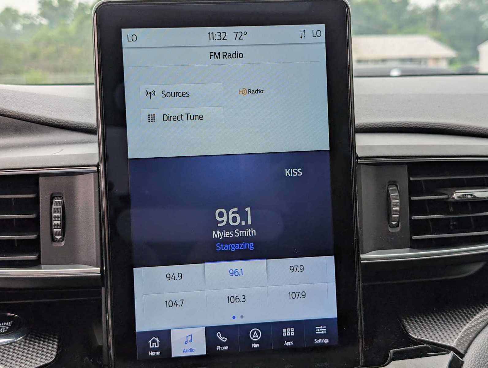 Used 2024 Ford Explorer ST w/ Equipment Group 401A AWD/4WD image 25