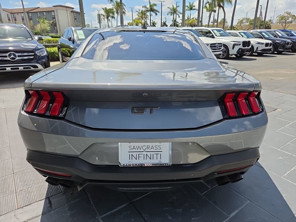 Used 2025 Ford Mustang GT Premium image 10