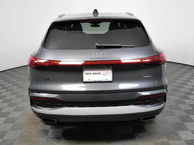 Used 2025 Audi Q5 Premium Plus w/ Premium Plus AWD/4WD image 30