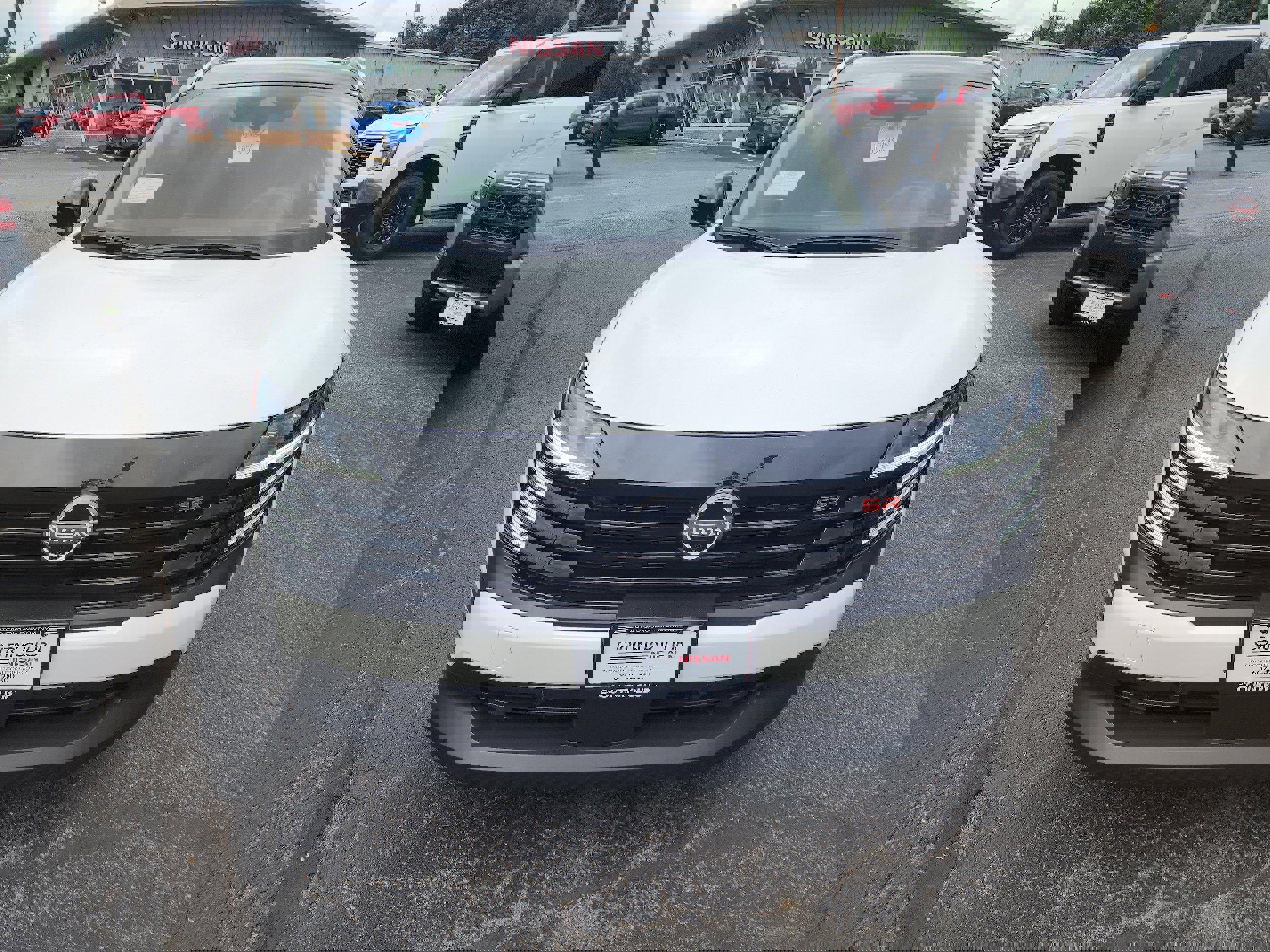 New 2025 Nissan Kicks SR image 3