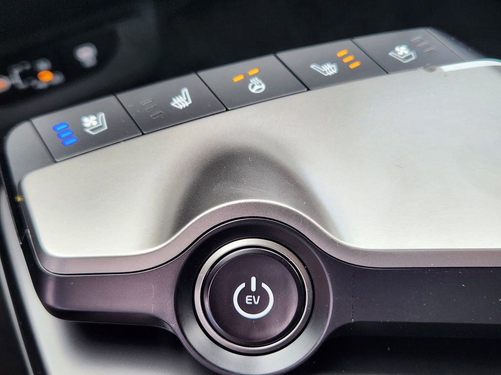 New 2025 Kia EV6 Wind image 20