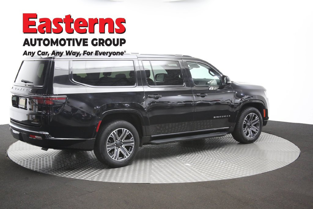 Used 2024 Jeep Wagoneer L Series II RWD image 51