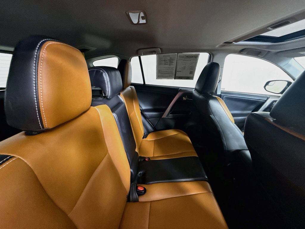 Certified 2017 Toyota RAV4 XLE FWD image 24