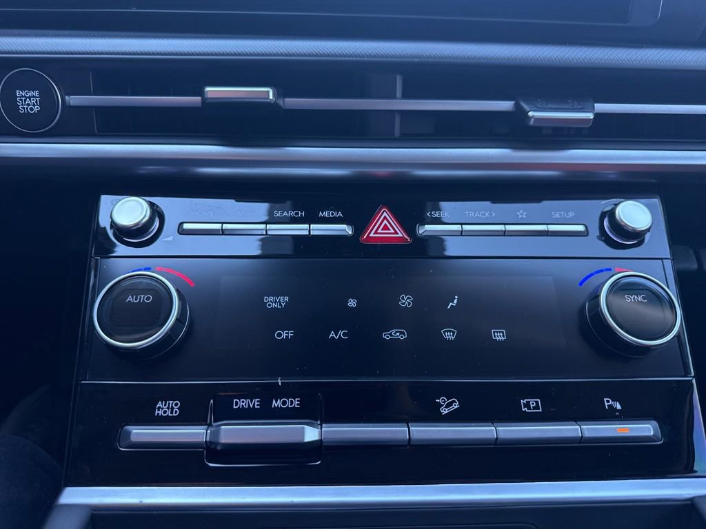 New 2026 Hyundai Santa Fe SE image 28