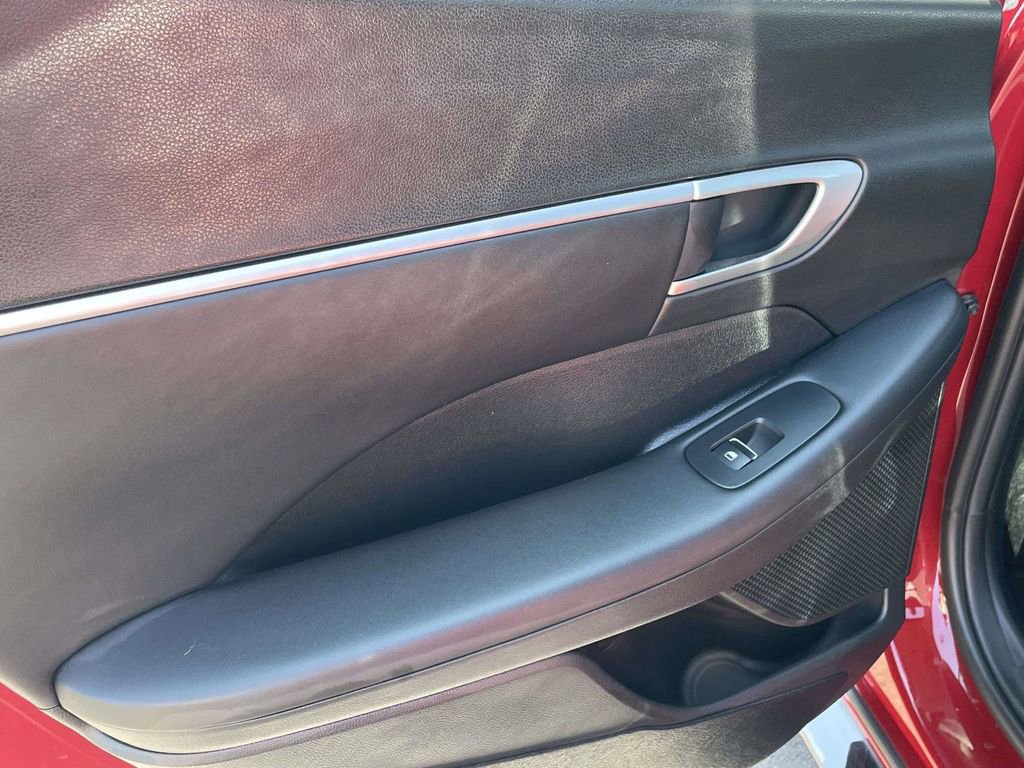 Certified 2025 Hyundai Sonata SEL FWD image 11