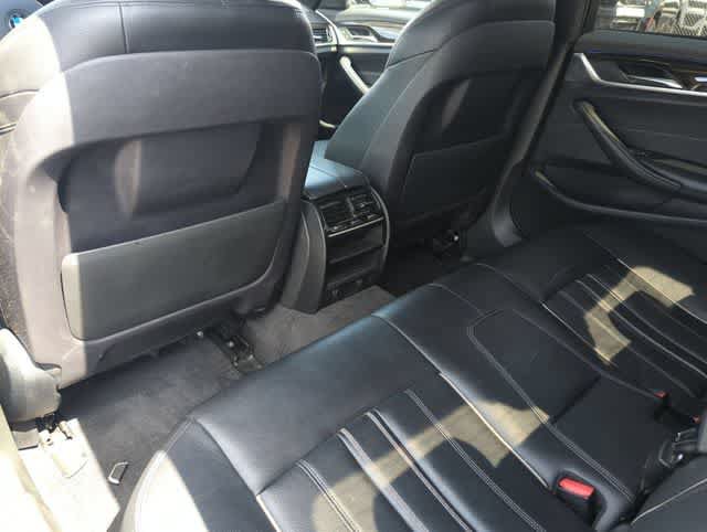 Used 2018 BMW 540i RWD image 18