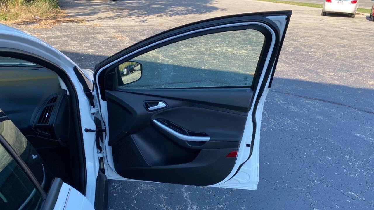 Used 2013 Ford Focus SE image 17