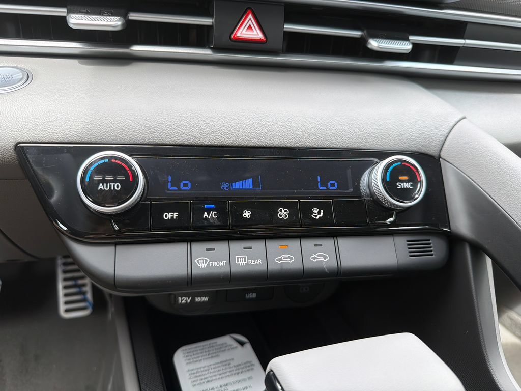New 2026 Hyundai Elantra Sport FWD image 24