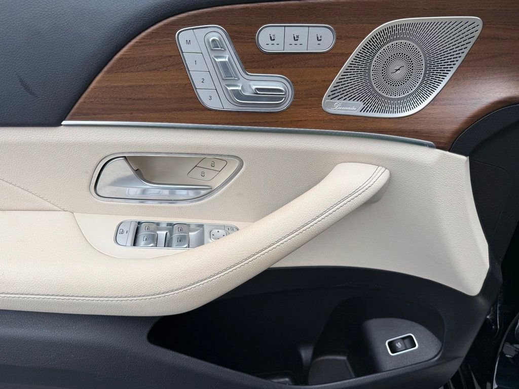 Used 2024 Mercedes-Benz GLE 350 4MATIC image 24