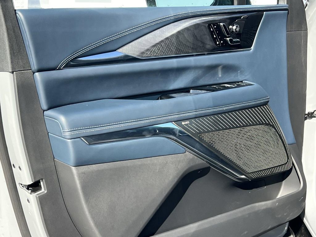 New 2026 Cadillac Escalade IQL Sport 2 image 10