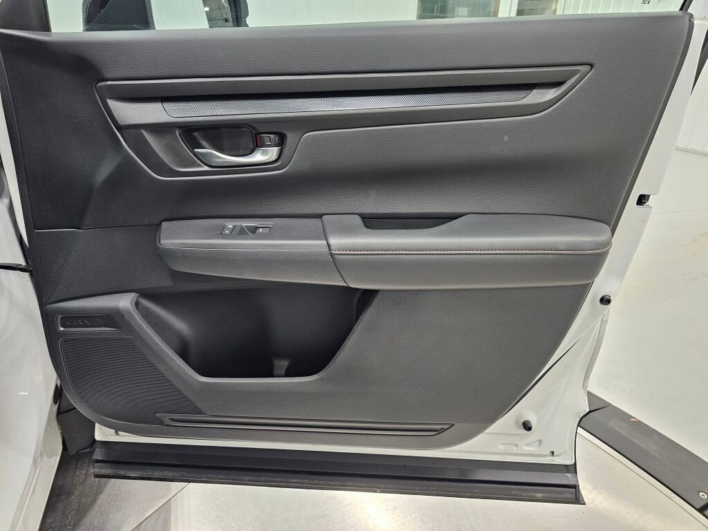 Certified 2023 Honda CR-V Sport image 34